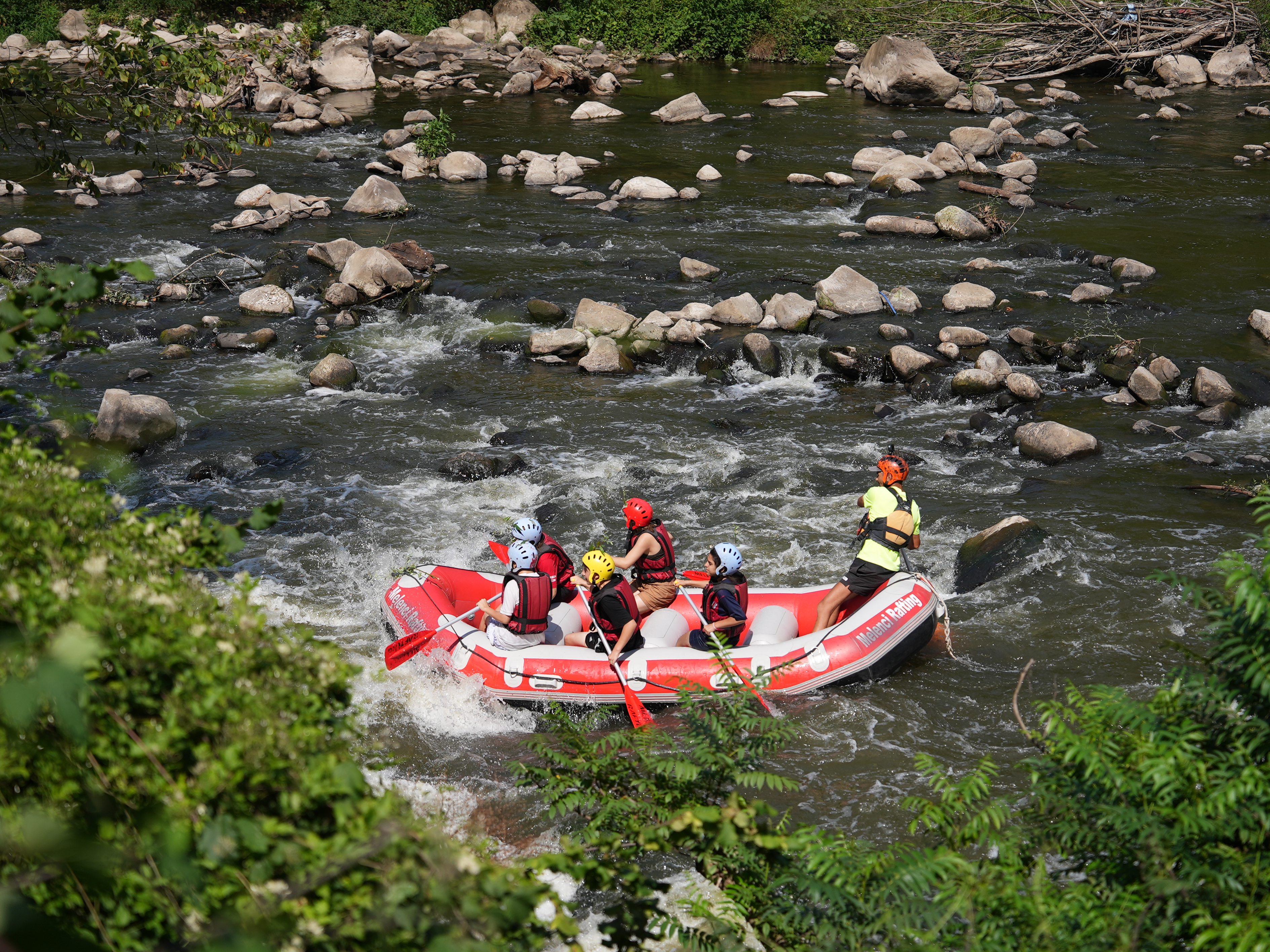 Melen Çayı’nda Rafting: Adrenalin & Güvenlik